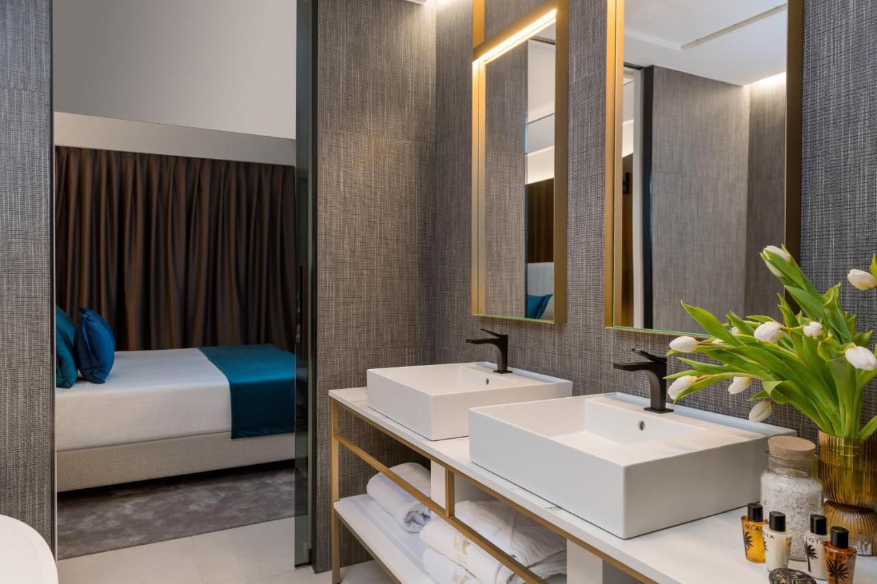 We Me Suite Hotel 리치오네 외부 사진
