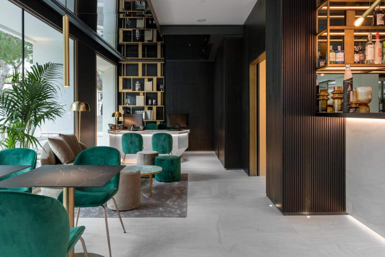 We Me Suite Hotel 리치오네 외부 사진