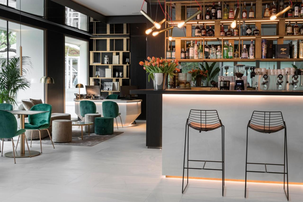 We Me Suite Hotel 리치오네 외부 사진